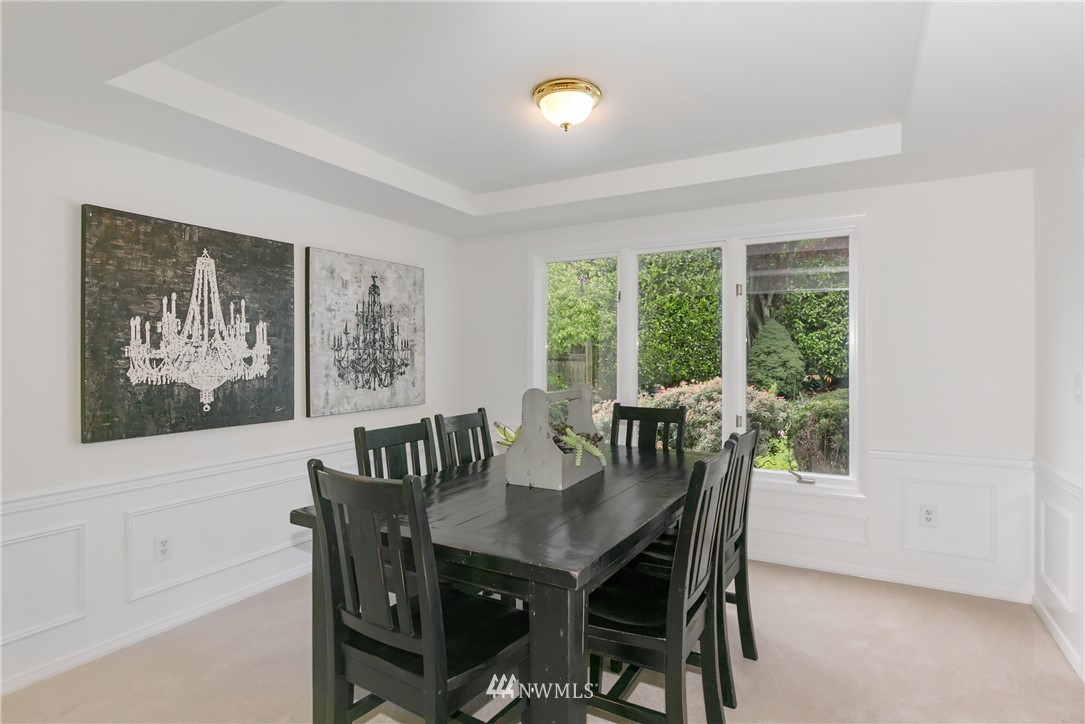 10014 Northeast 153rd Street Bothell, WA 98011 - Photo 5 of 25 Gallery Image 5