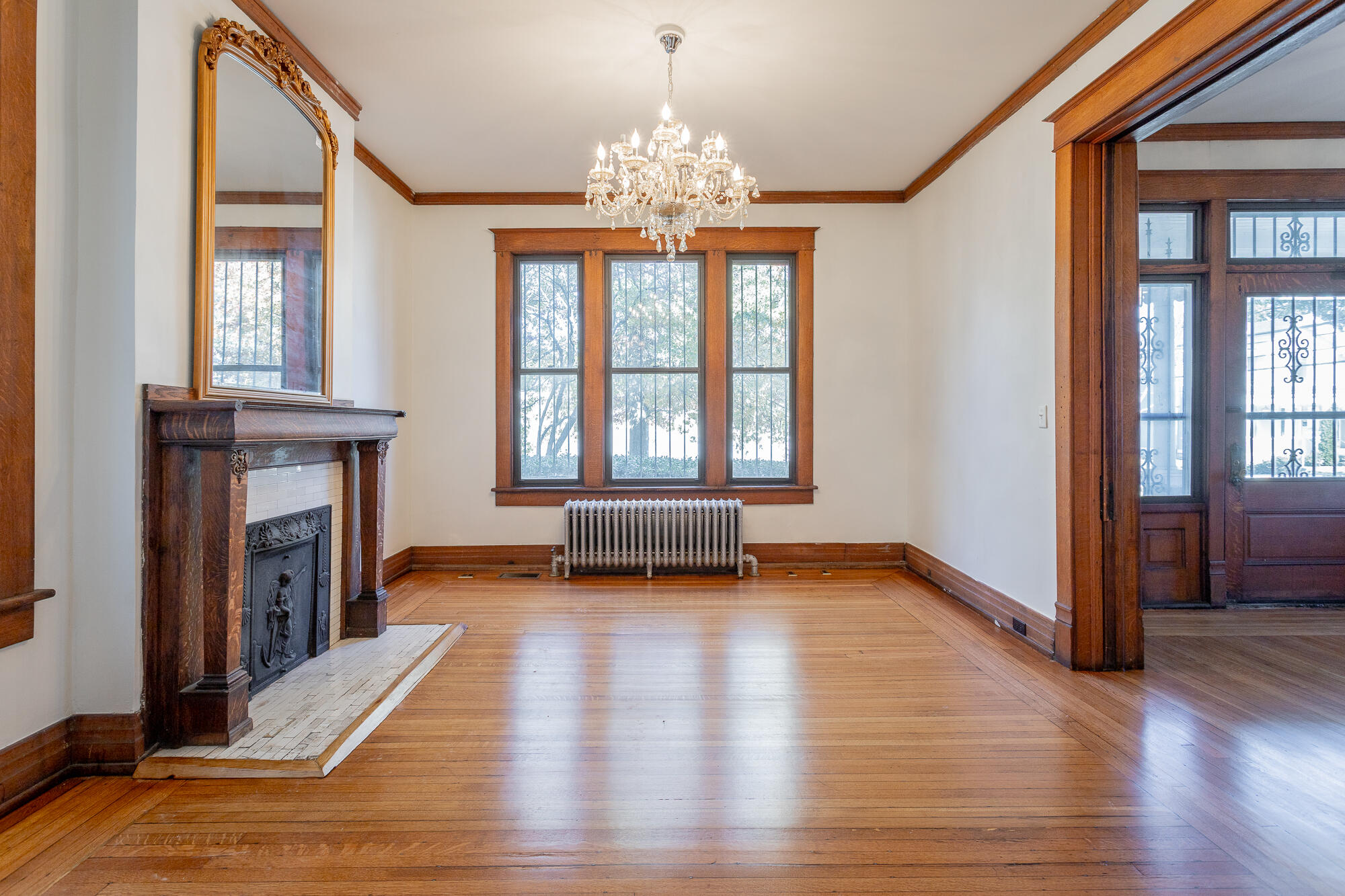 930 Oak Street Chattanooga, TN 37403 - Photo 11 of 46 930 Oak Street HD-7