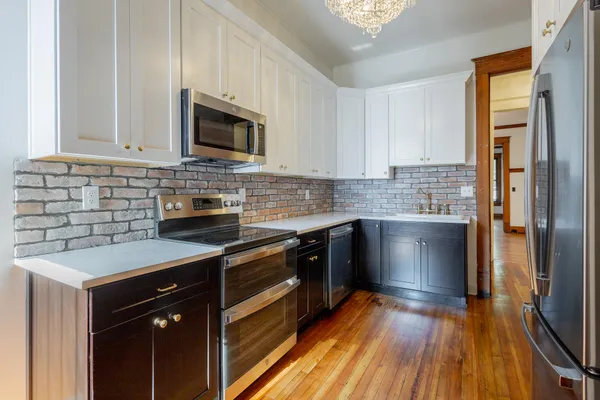 $1,100,000 | 930 Oak Street, Chattanooga, TN 37403