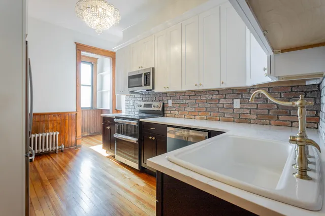 $1,100,000 | 930 Oak Street, Chattanooga, TN 37403