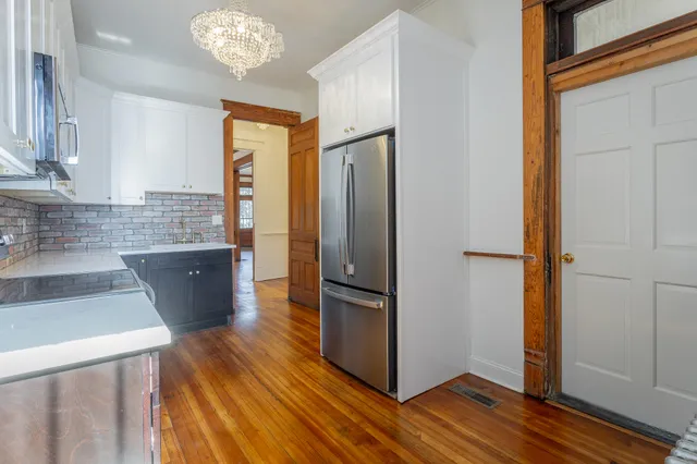 $1,100,000 | 930 Oak Street, Chattanooga, TN 37403