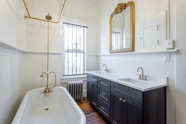 $1,100,000 | 930 Oak Street, Chattanooga, TN 37403