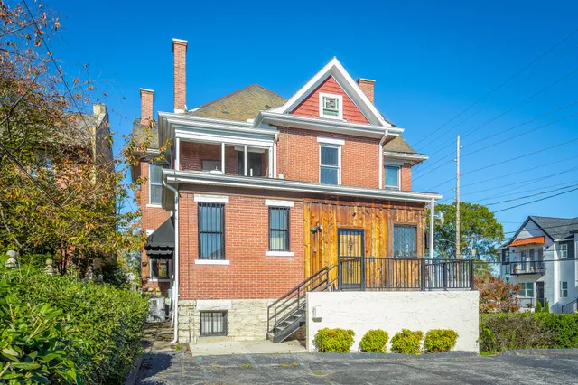 $1,100,000 | 930 Oak Street, Chattanooga, TN 37403