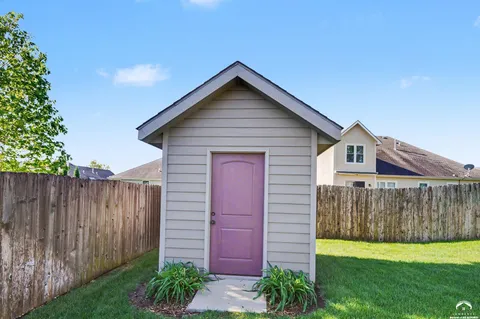 $599,000 | 6205 Crystal Lane, Lawrence, KS 66049