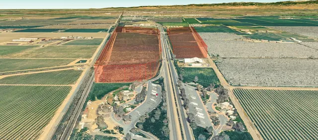 $7,038,850 | 0 Hwy 99 & Ave 184, Tulare, CA 93274