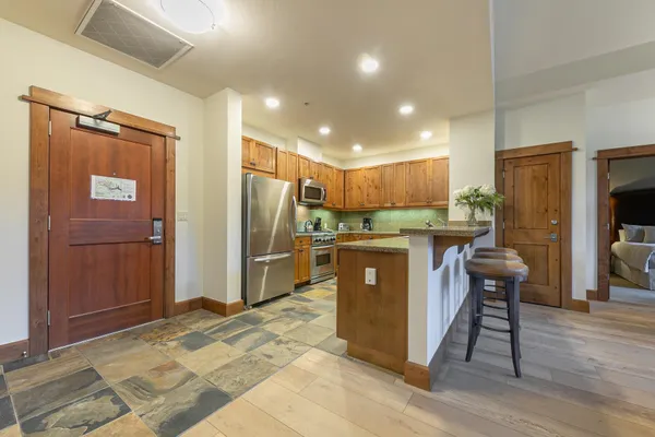 $1,325,000 | 4001 Northstar Drive, Unit 510, Truckee, CA 96161