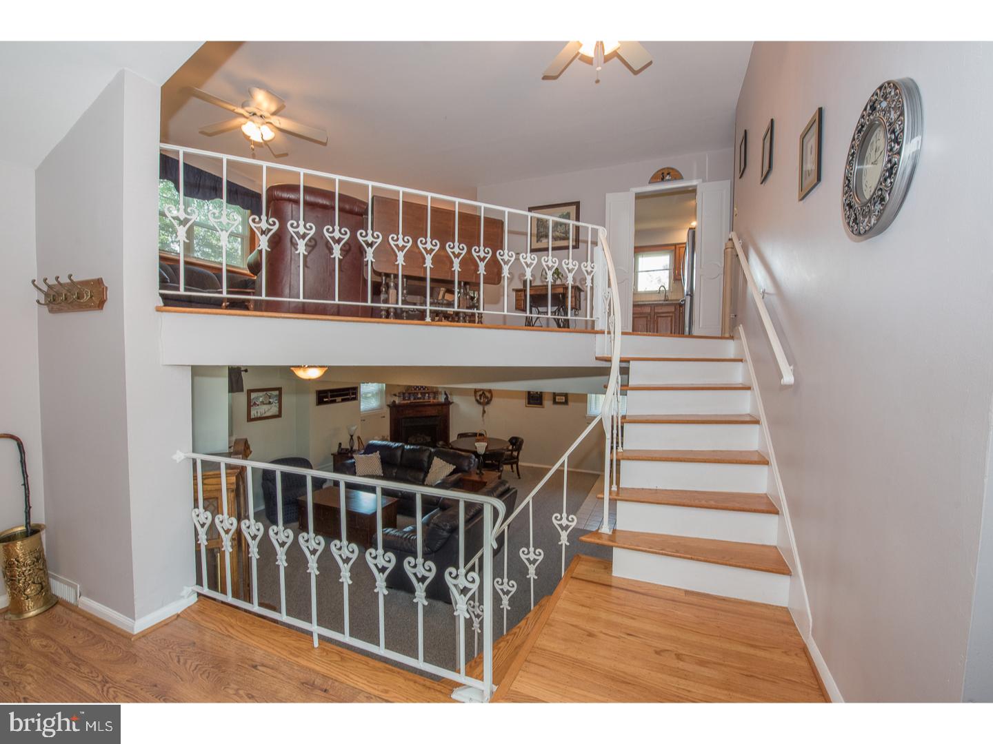 244 Hemlock Lane Springfield, PA 19064 - Photo 2 of 25