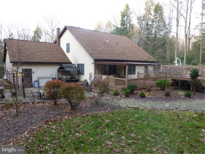 36 Turnpike Road Ashland, PA 17921 - Photo 11 of 17 Exterior Back