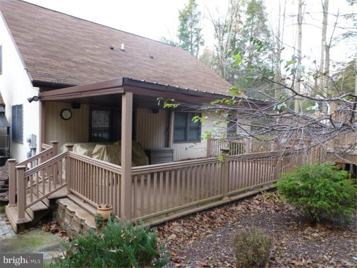 36 Turnpike Road Ashland, PA 17921 - Photo 12 of 17 Deck
