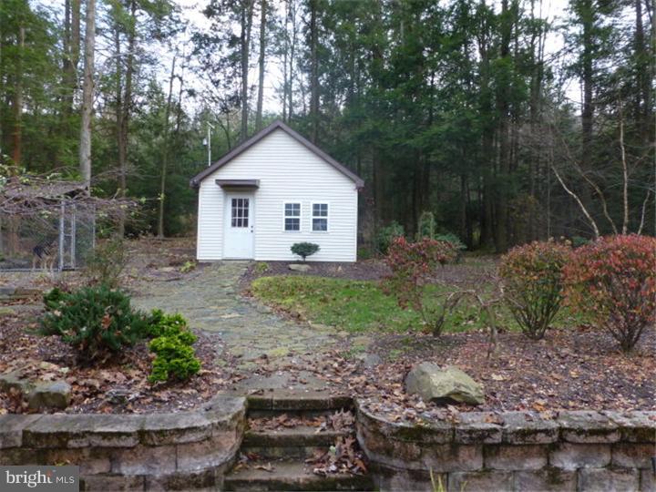 36 Turnpike Road Ashland, PA 17921 - Photo 15 of 17 Storage Shed