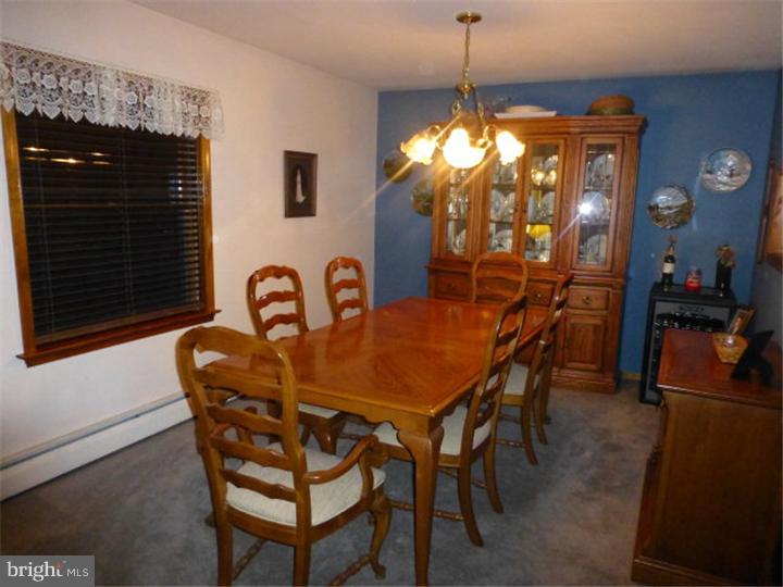 36 Turnpike Road Ashland, PA 17921 - Photo 7 of 17 Dining Room