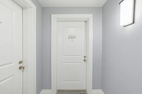 $1,029,000 | 630 Hammond Street, Unit 209, Brookline, MA 02467