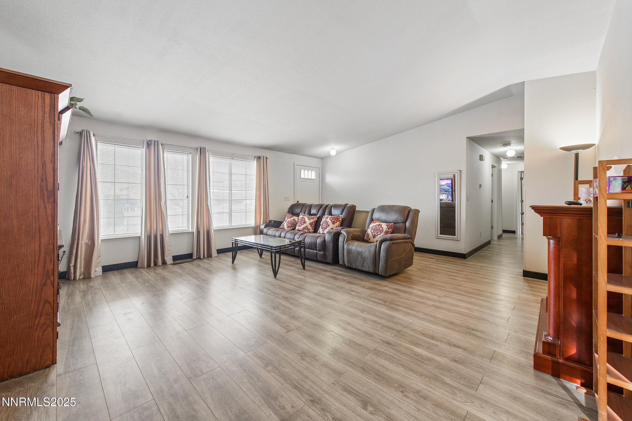 532 Yellow Jacket Road Dayton, NV 89403 - Photo 7 of 18 a living room with furniture and a large window
