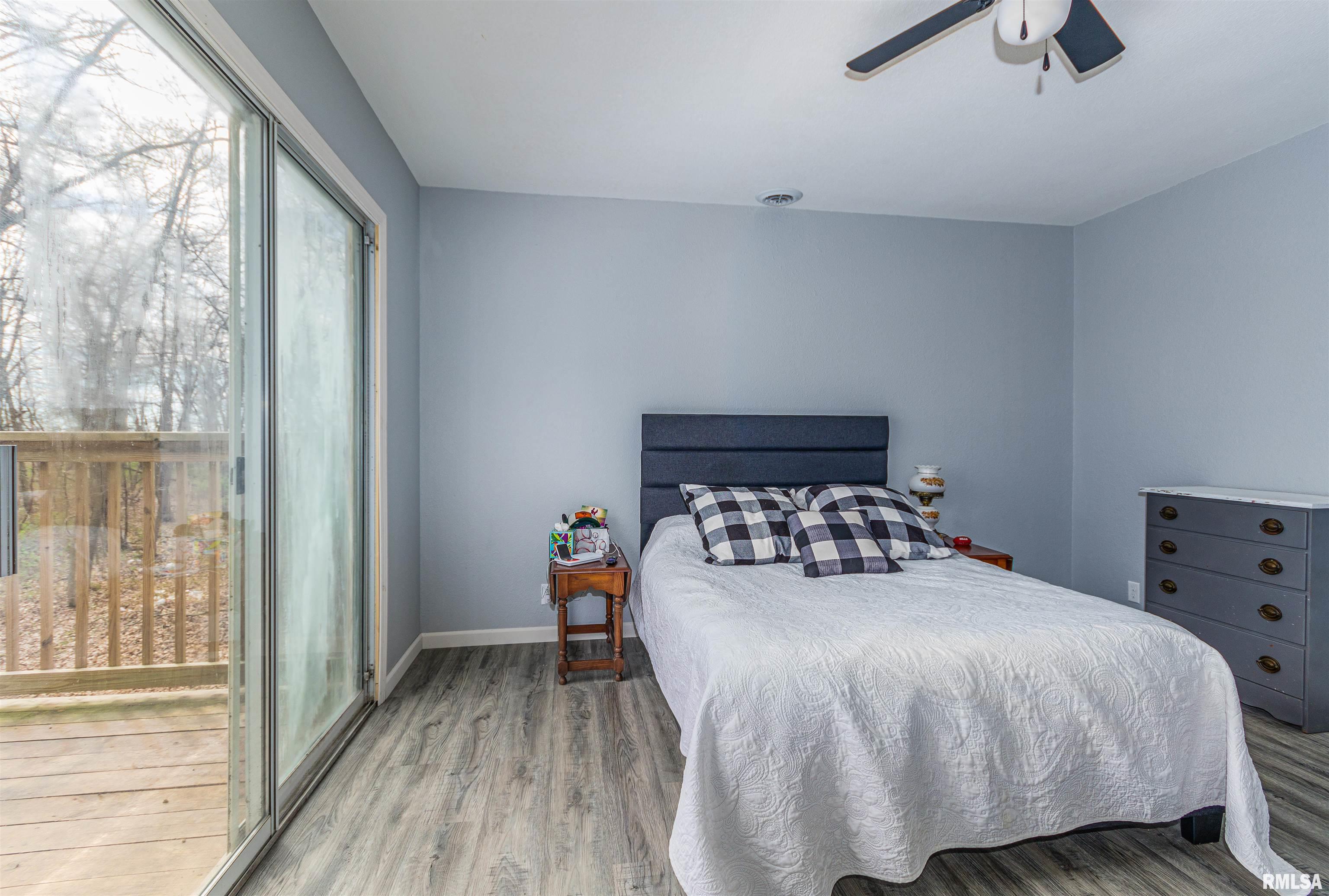 5060 Woodard Road Salem, IL 62881 - Photo 15 of 43 Gallery Image 15