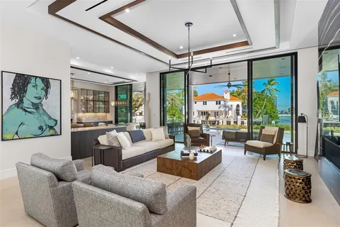 $13,995,000 | 100 Royal Palm Drive, Fort Lauderdale, FL 33301