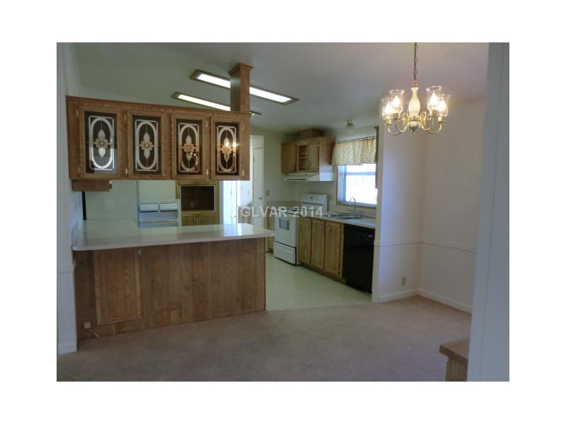 1531 South Rio Pahrump, NV 89048 - Photo 10 of 21 Kitchen.