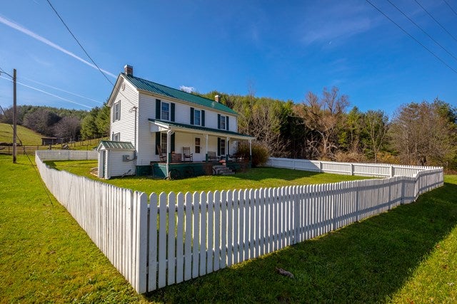 1141 Suiter Road Bland, VA 24315 - Photo 1 of 1 Gallery Image 1