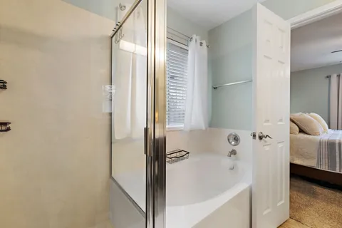 $315,000 | 2100 Oaklawn Drive, Taylor, TX 76574