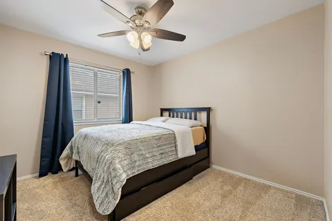 $315,000 | 2100 Oaklawn Drive, Taylor, TX 76574