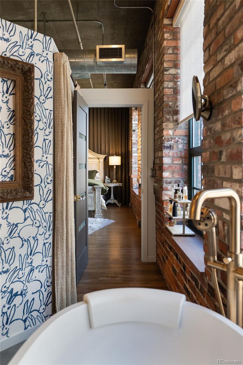 1801 Wynkoop Street, Unit 603 Denver, CO 80202 - Photo 15 of 40 a view of living room kitchen and entryway