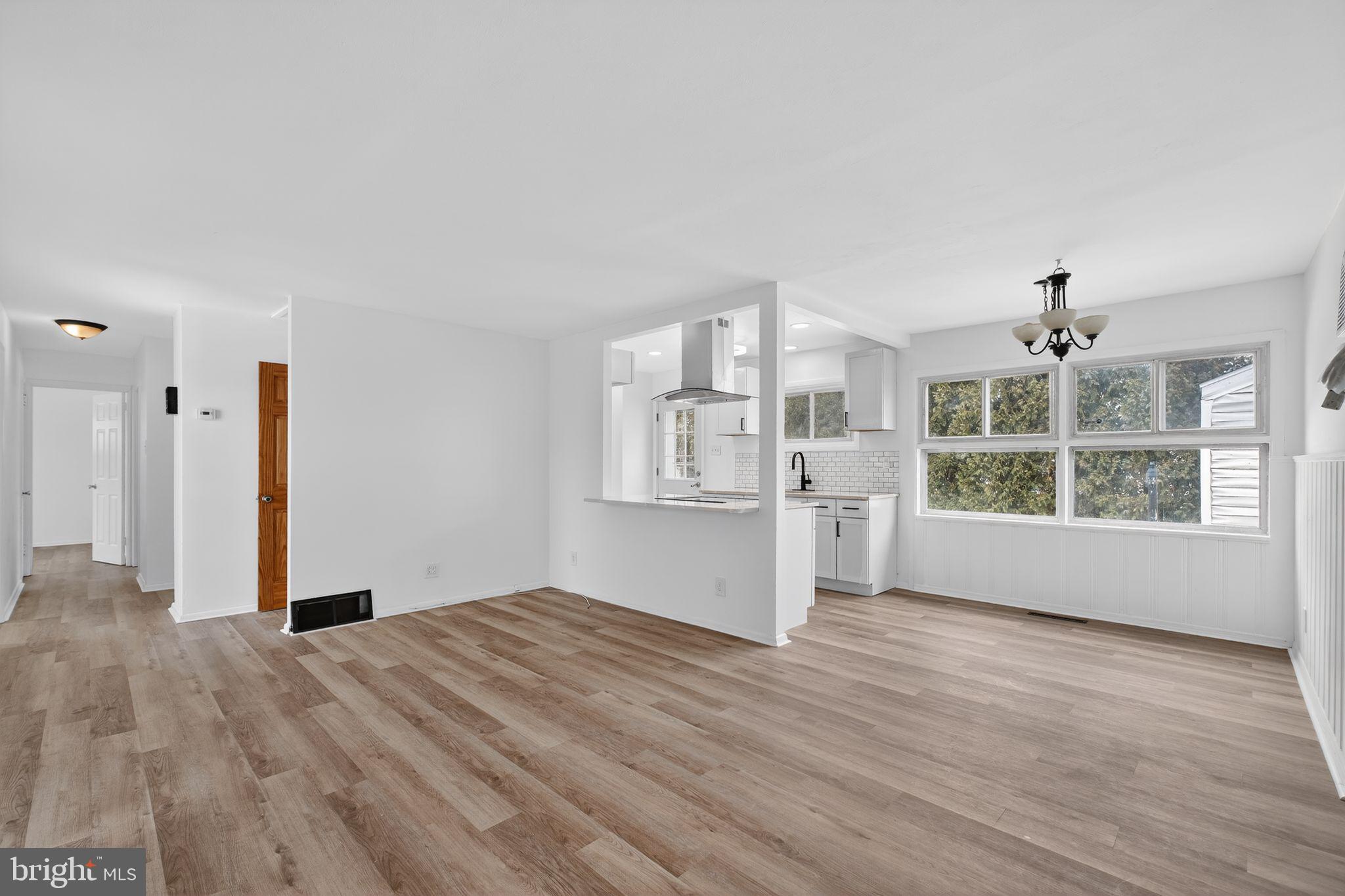 1569 Fleming Street Bethlehem, PA 18017 - Photo 5 of 14