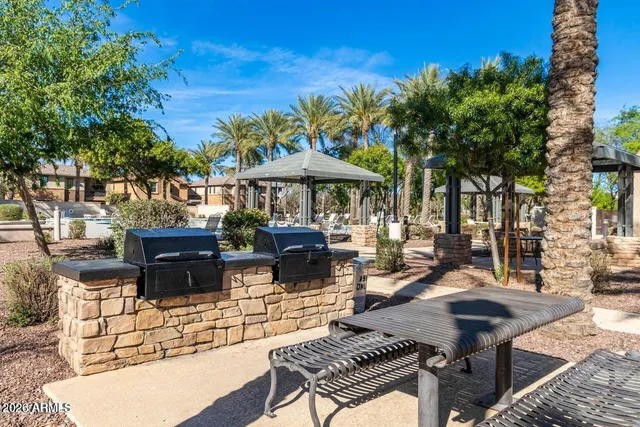 $500,000 | 1067 South Storment Lane, Gilbert, AZ 85296