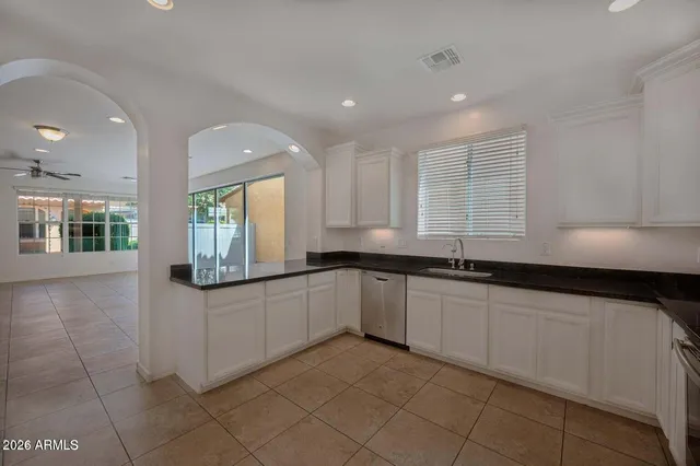 $500,000 | 1067 South Storment Lane, Gilbert, AZ 85296