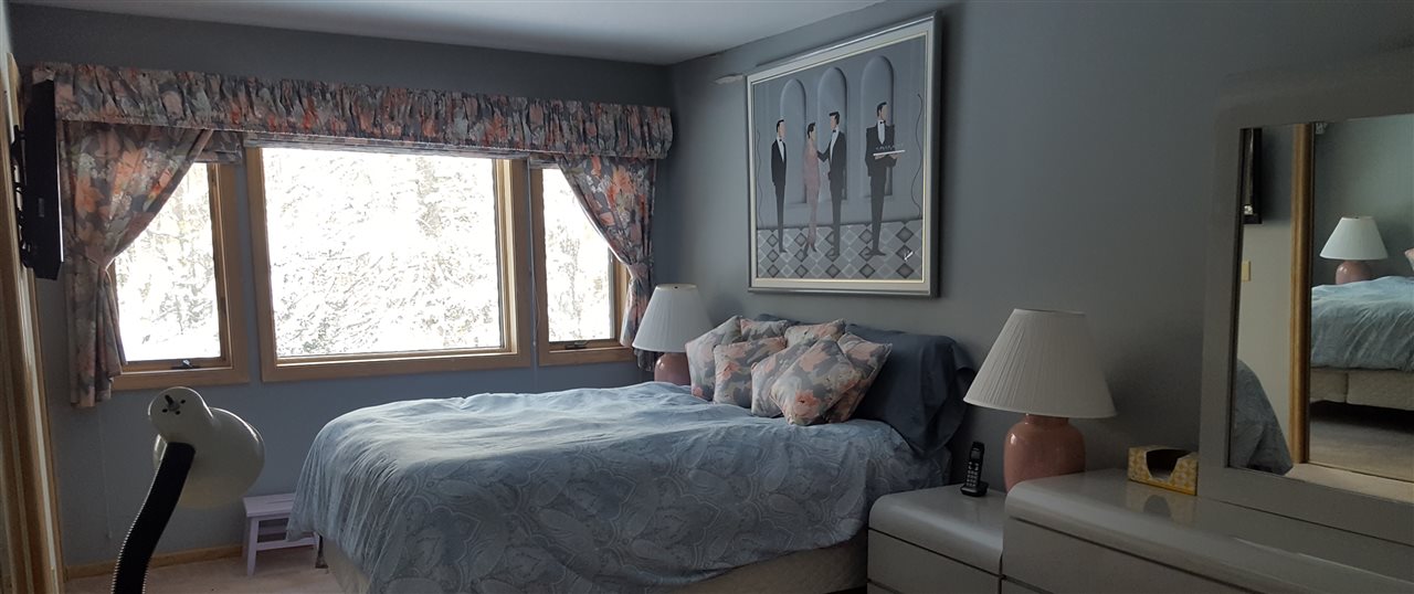 327 Bluebrook Road West Dover, VT 05356 - Photo 13 of 32