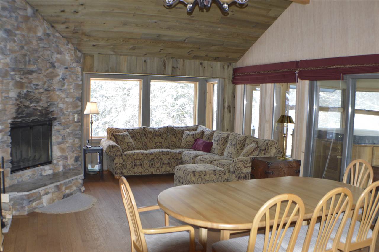 327 Bluebrook Road West Dover, VT 05356 - Photo 6 of 32