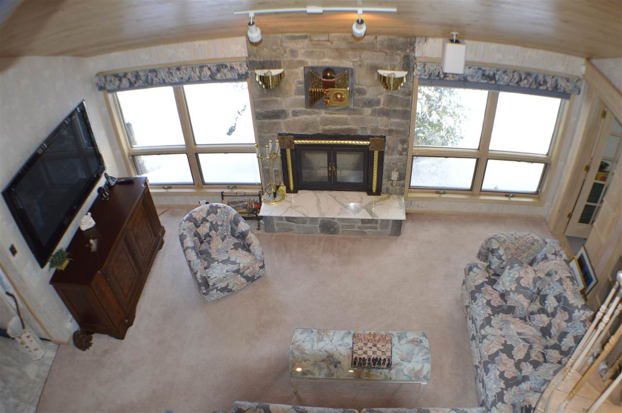 327 Bluebrook Road West Dover, VT 05356 - Photo 8 of 32