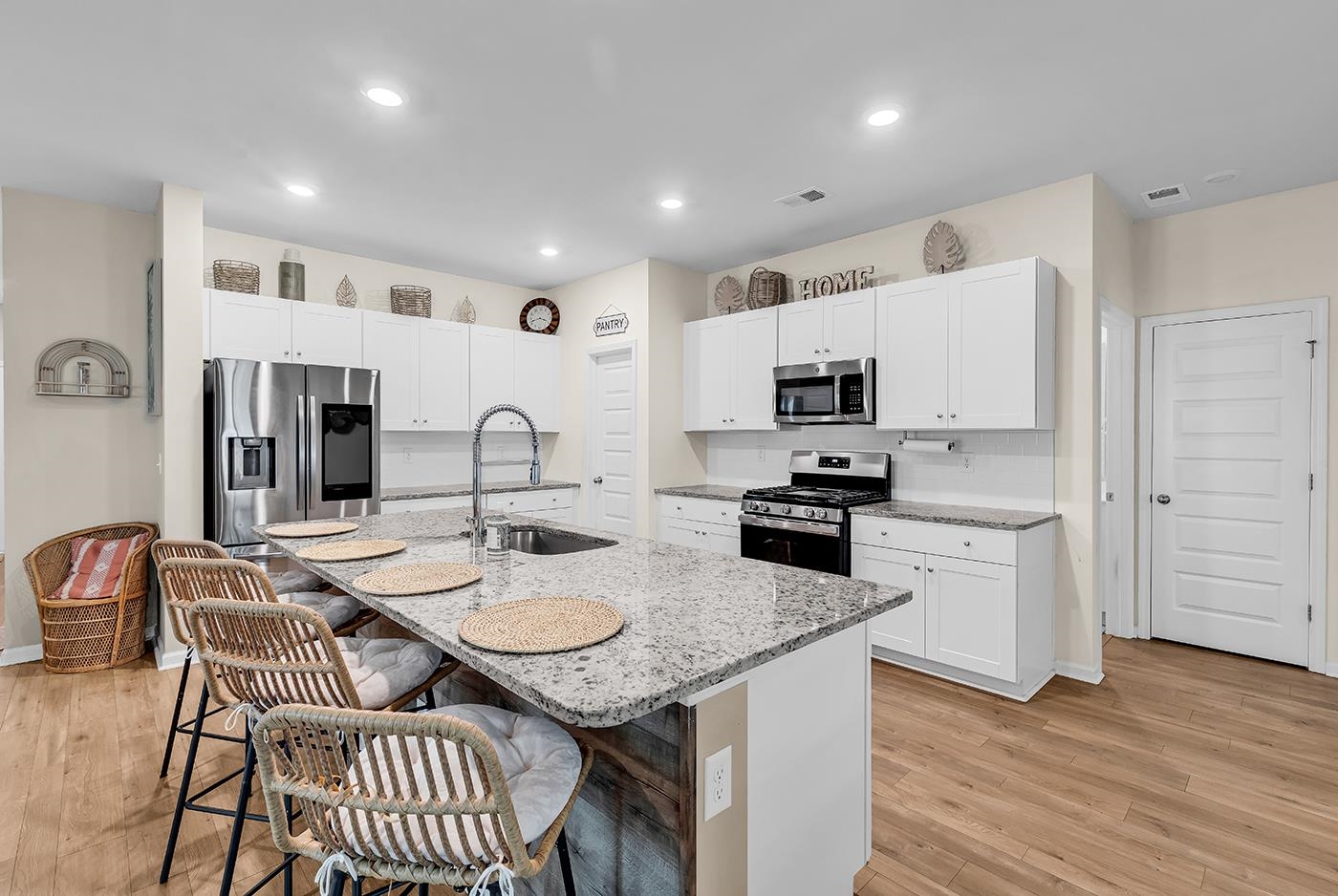 807 Dusty Pine Way Myrtle Beach, SC 29588 - Photo 11 of 86