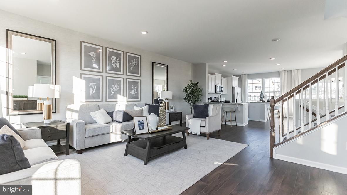 5 Cardinal Way Mount Mount Laurel, NJ 08054 - Photo 1 of 35