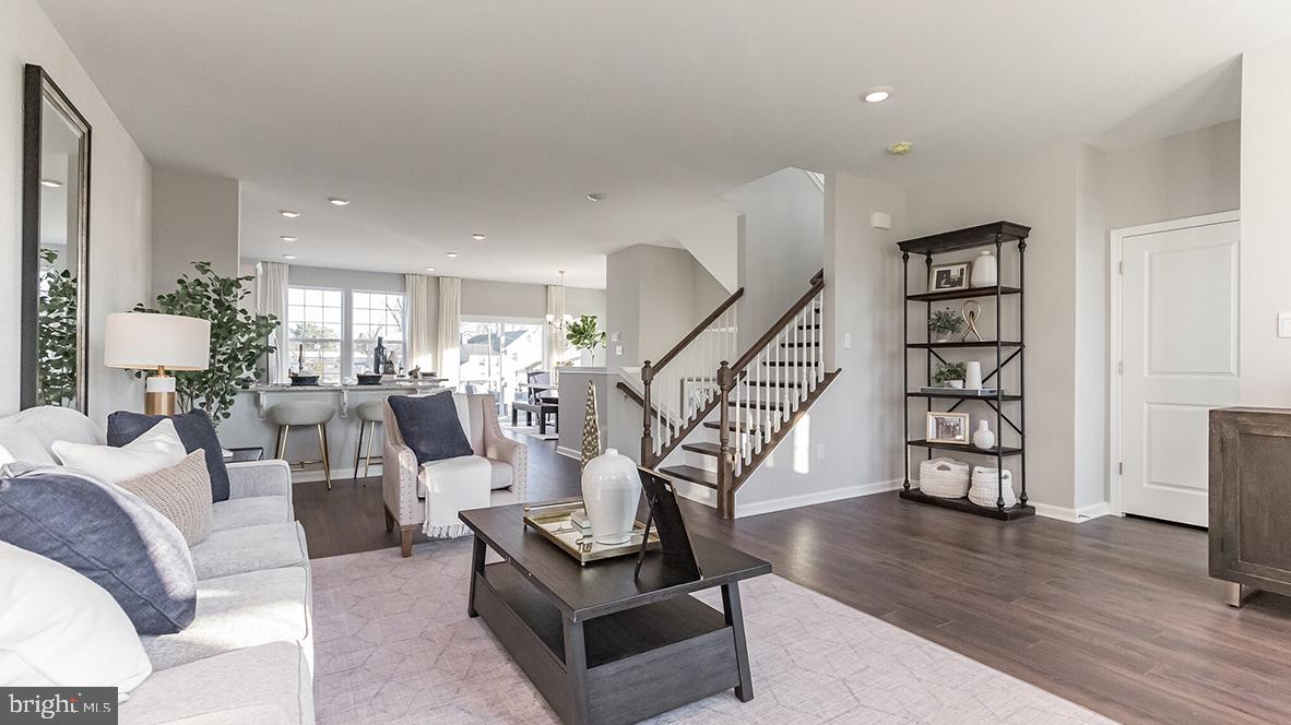 5 Cardinal Way Mount Mount Laurel, NJ 08054 - Photo 2 of 35