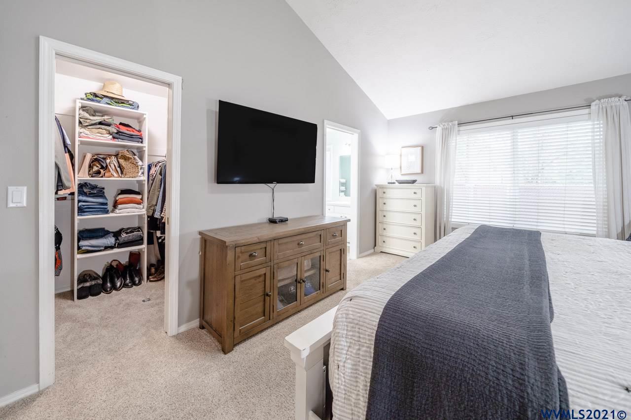 1197 Keystone Loop Northeast Keizer, OR 97303 - Photo 26 of 42 Gallery Image 26