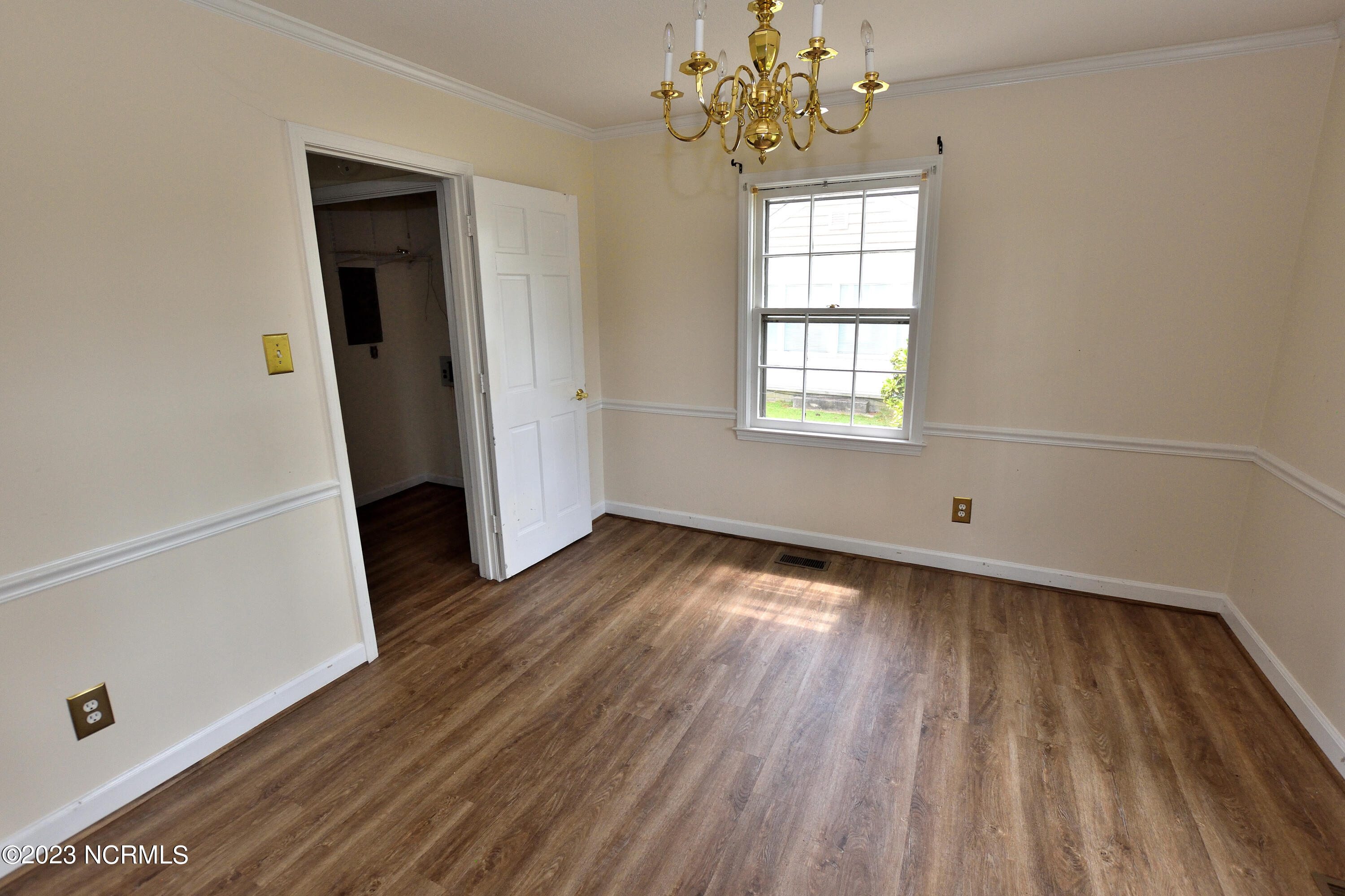 1633 Country Club Road Rocky Mount, NC 27804 - Photo 9 of 27 dining room