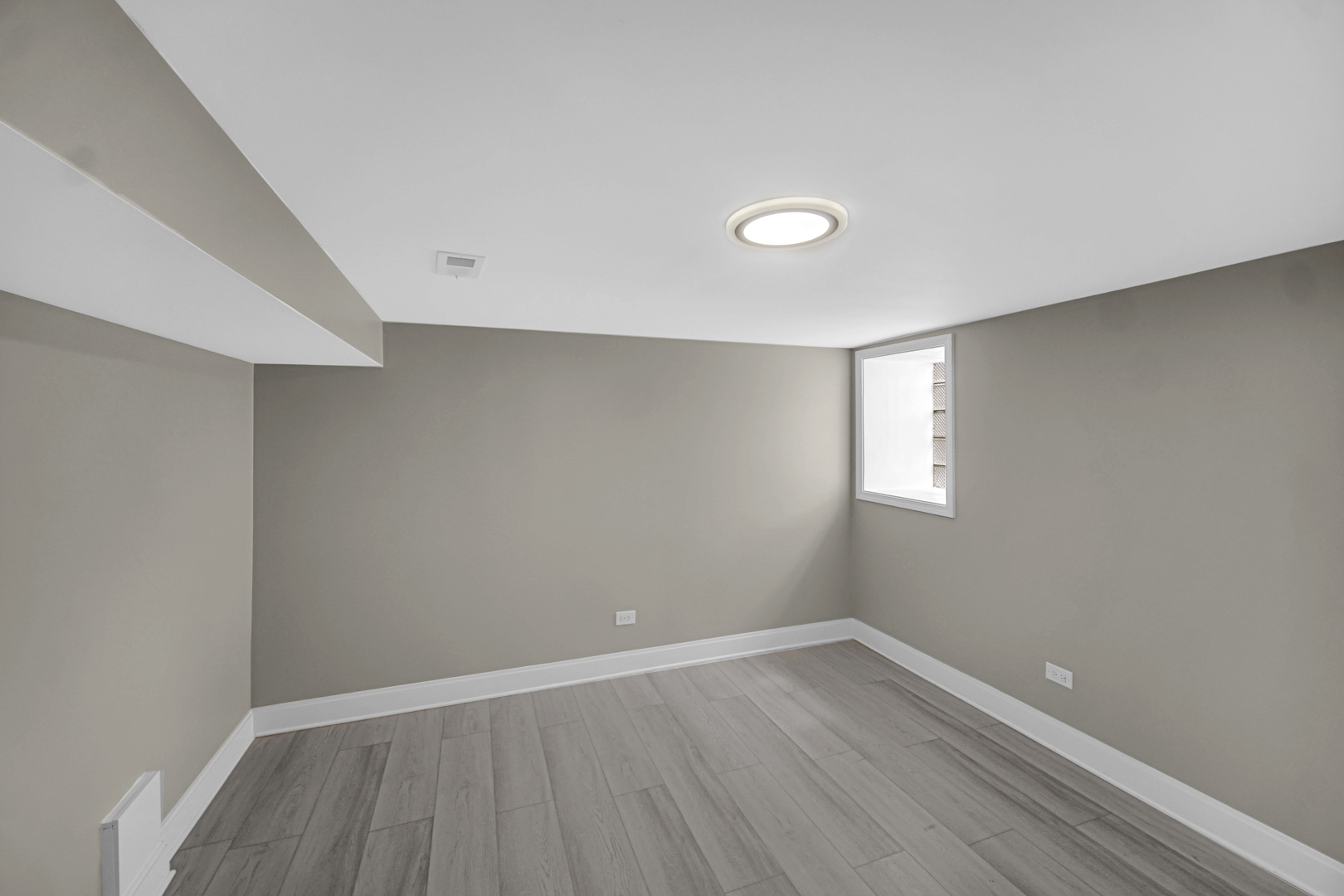 5626 South Wells Street Chicago, IL 60621 - Photo 13 of 34