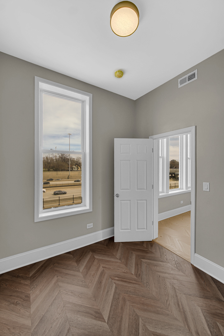 5626 South Wells Street Chicago, IL 60621 - Photo 23 of 34