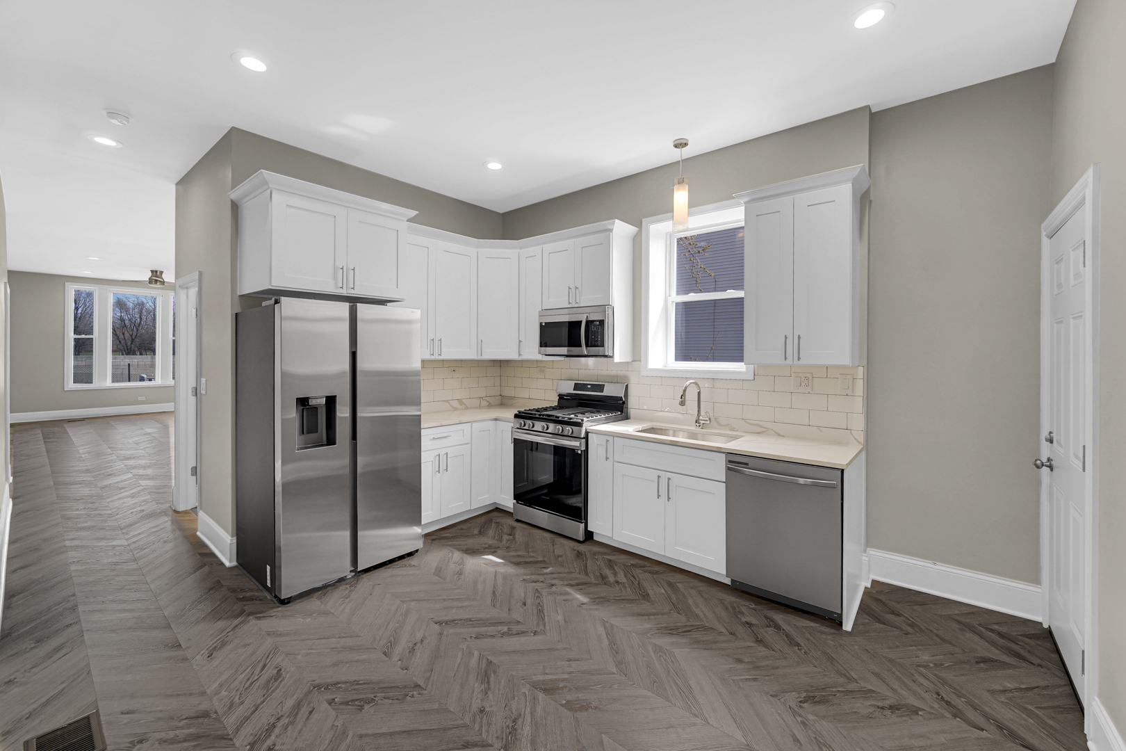 5626 South Wells Street Chicago, IL 60621 - Photo 6 of 34