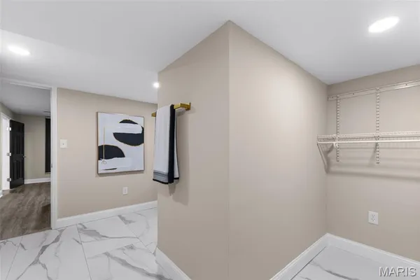 $370,000 | 1005 Mississippi Avenue, Unit A, St. Louis, MO 63104