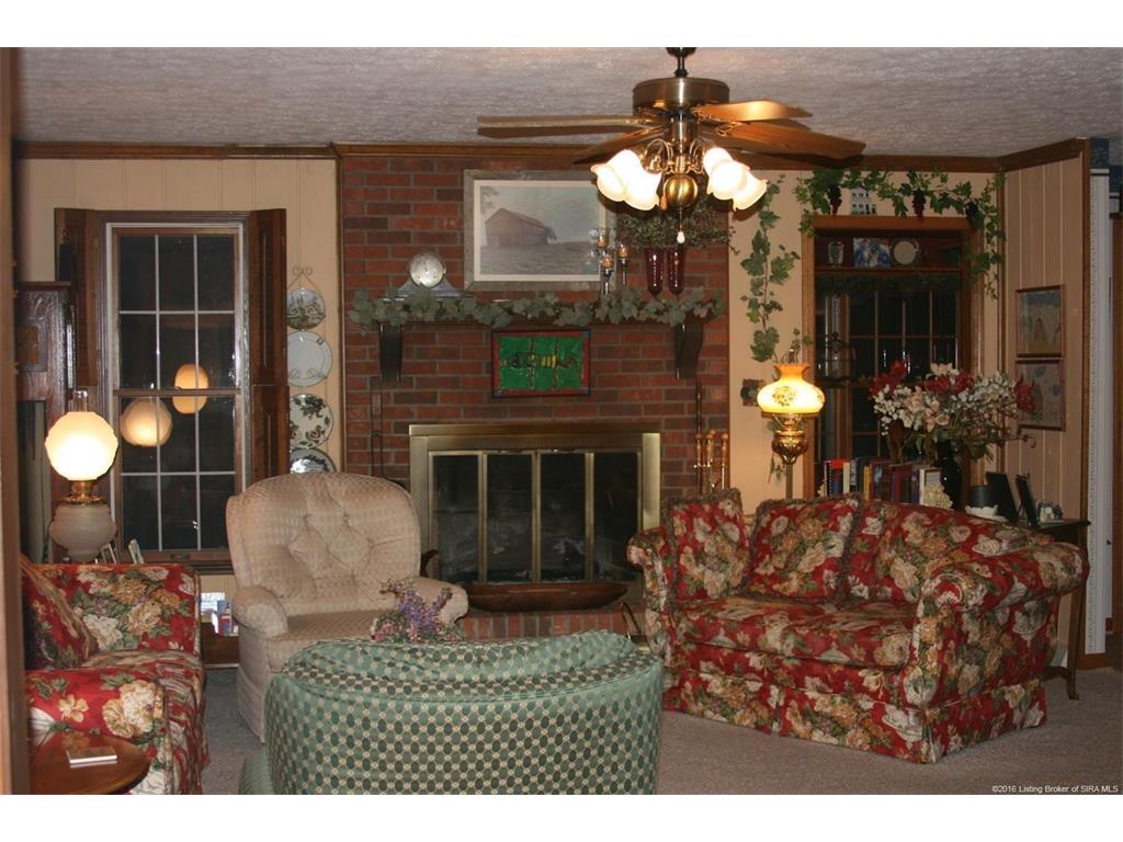 7009 Ridge Run Road Georgetown, IN 47122 - Photo 3 of 32