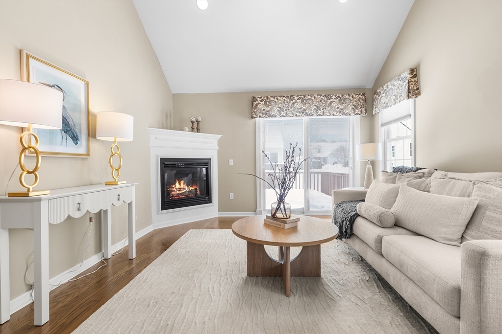 22 Fox Run Road, Unit 22 Blackstone, MA 01504 - Photo 11 of 42