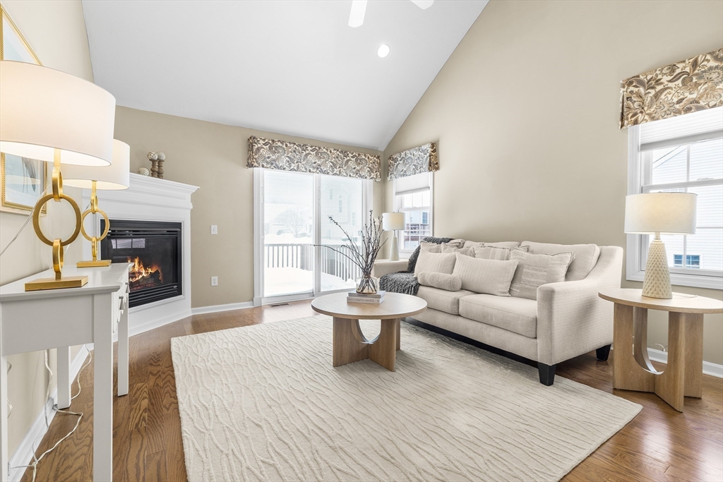 22 Fox Run Road, Unit 22 Blackstone, MA 01504 - Photo 13 of 42