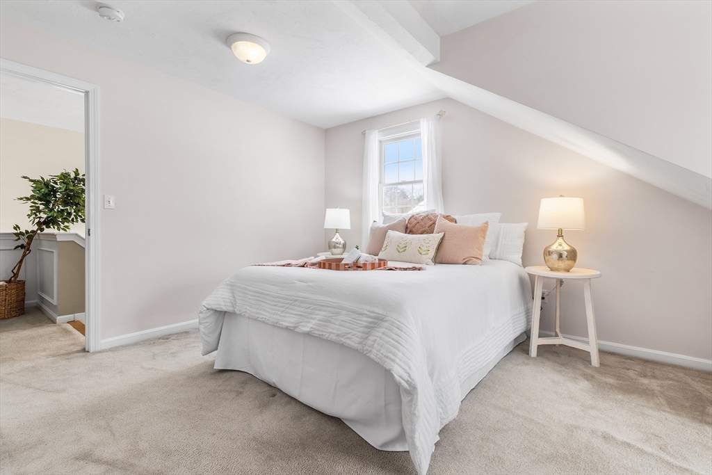 22 Fox Run Road, Unit 22 Blackstone, MA 01504 - Photo 23 of 42