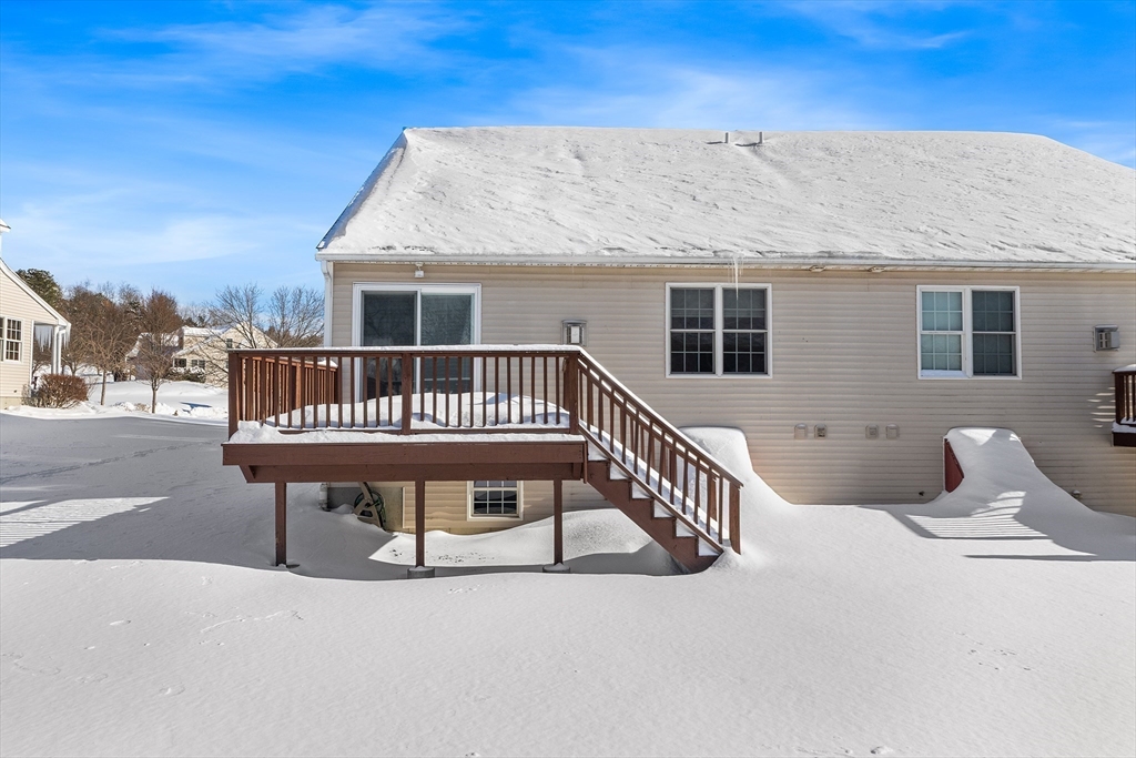 22 Fox Run Road, Unit 22 Blackstone, MA 01504 - Photo 37 of 42