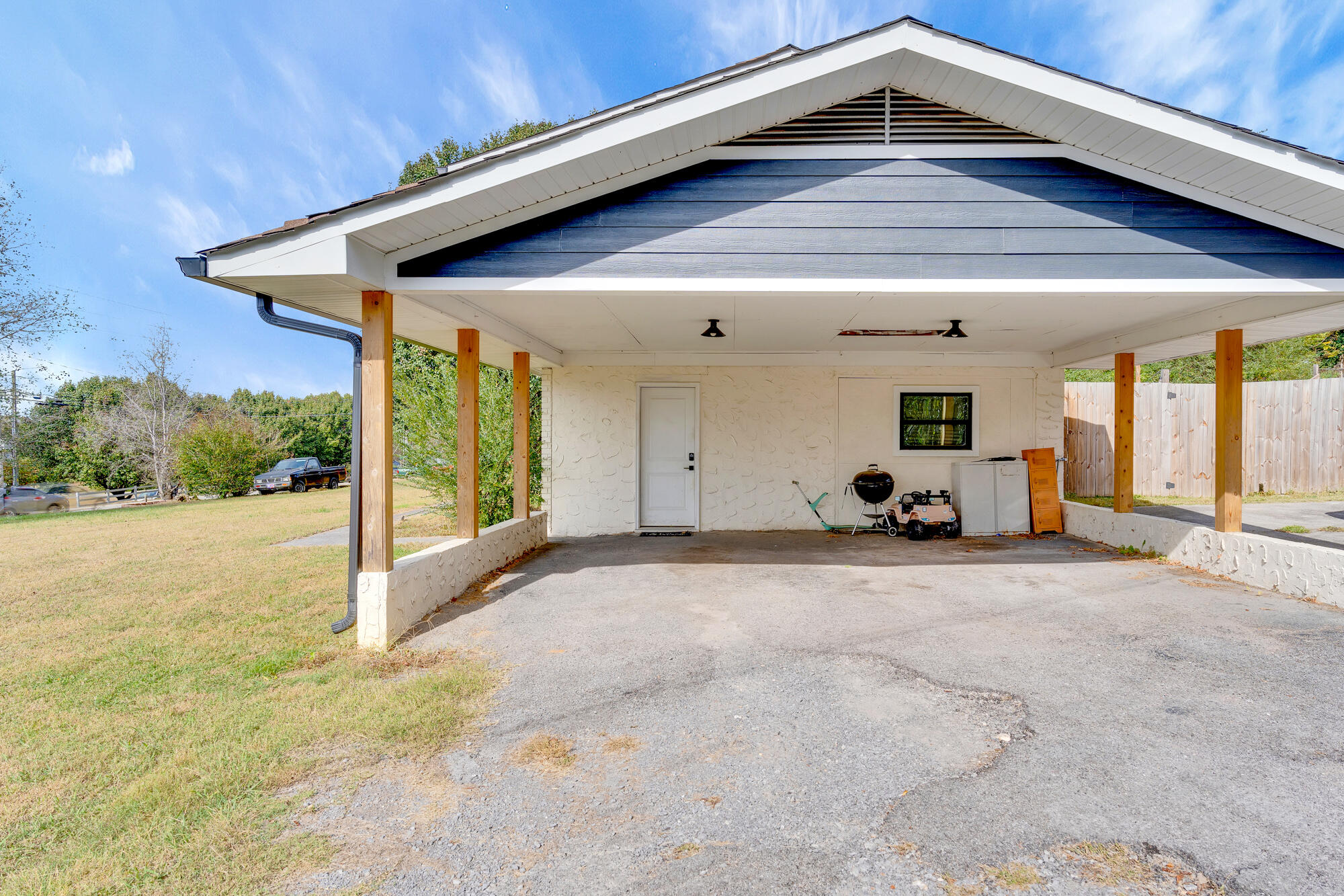 379 North Beaumont Road Ringgold, GA 30736 - Photo 12 of 35 379-Beaumont-Rd-MLS-Photos-4