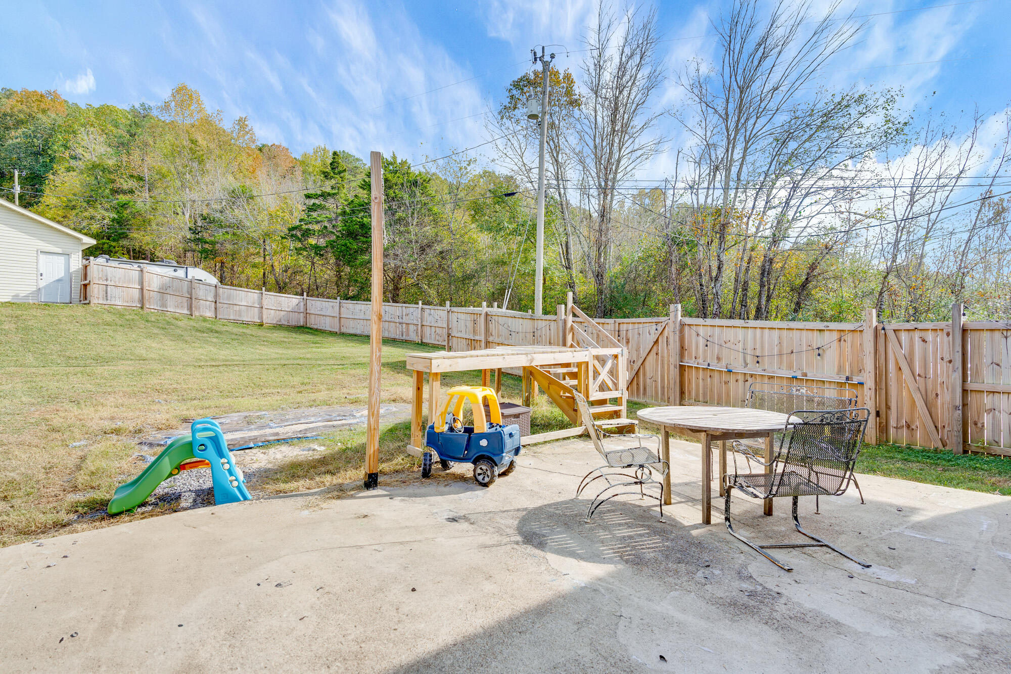 379 North Beaumont Road Ringgold, GA 30736 - Photo 9 of 35 379-Beaumont-Rd-MLS-Photos-11