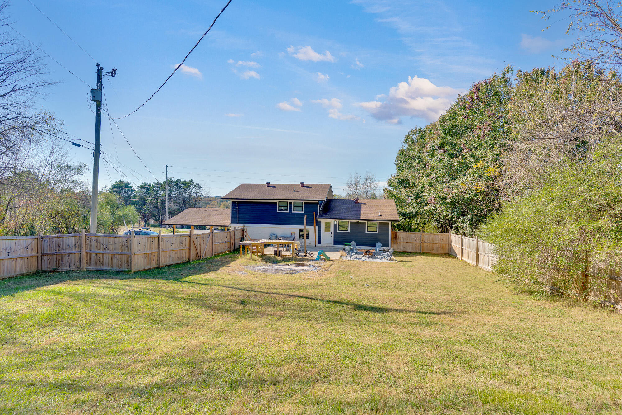 379 North Beaumont Road Ringgold, GA 30736 - Photo 10 of 35 379-Beaumont-Rd-Garage-MLS-Photos-3