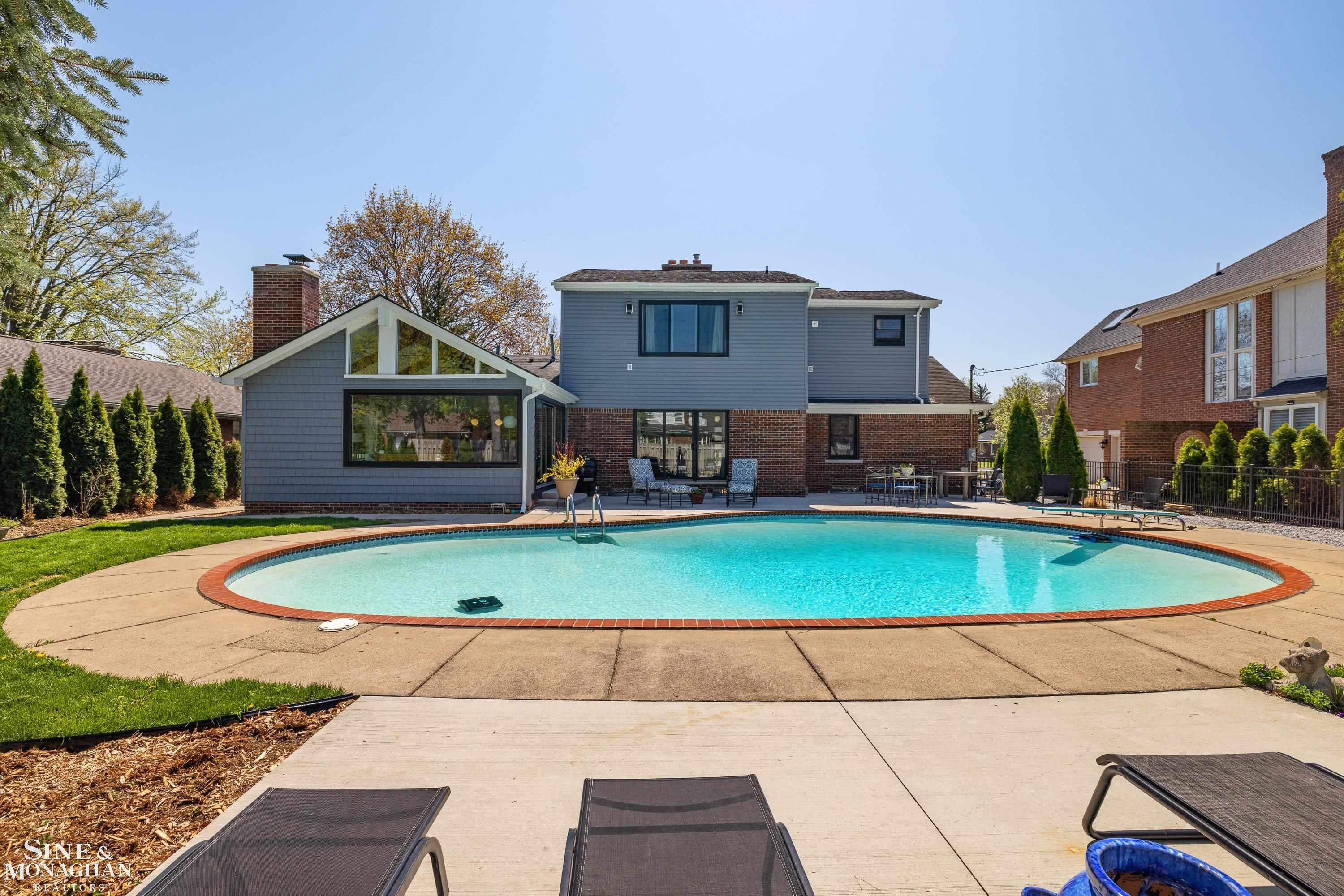 56 Hampton Road Grosse Pointe Shores, MI 48236 - Photo 36 of 47 Gallery Image 36