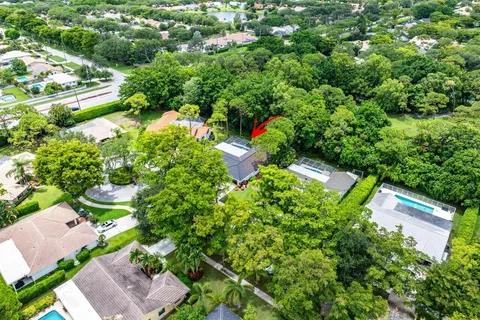 a view of a garden with an outdoor space