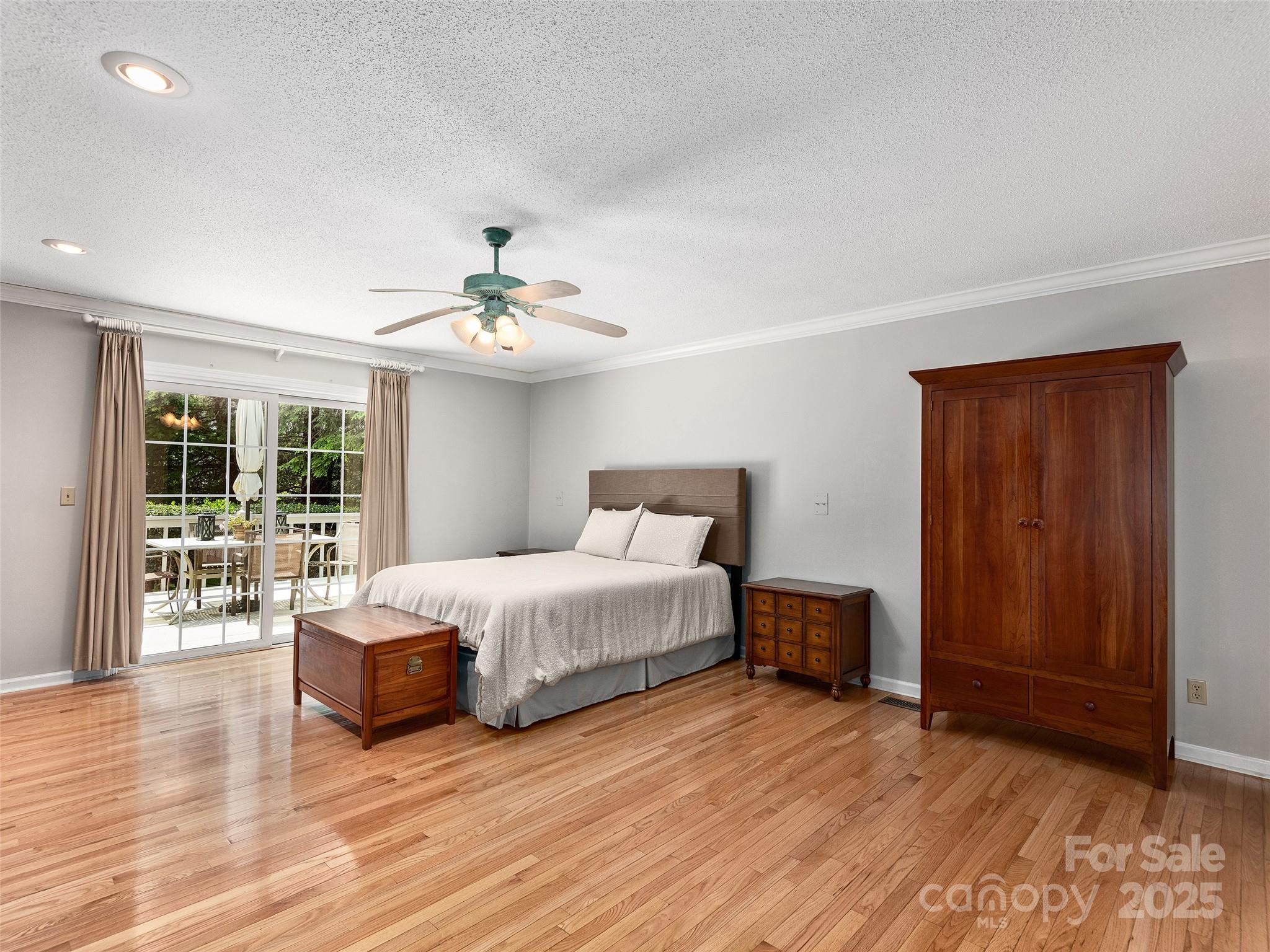 189 Cove Loop Road Hendersonville, NC 28739 - Photo 12 of 27 Gallery Image 12